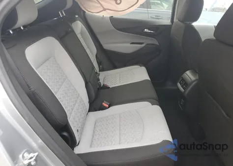 2024 Chevrolet Equinox Ls z USA, uszkodzony, nr VIN 3GNAXHEG9RL361061